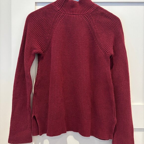 Cozy Red GAP Sweater - Picture 2 of 3